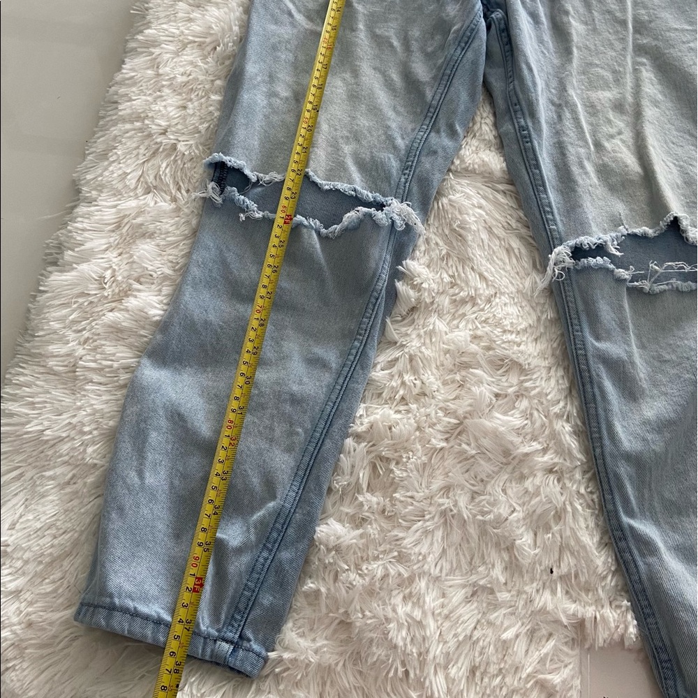 Calvin Klein jeans for women size 31 - Picture 6 of 6